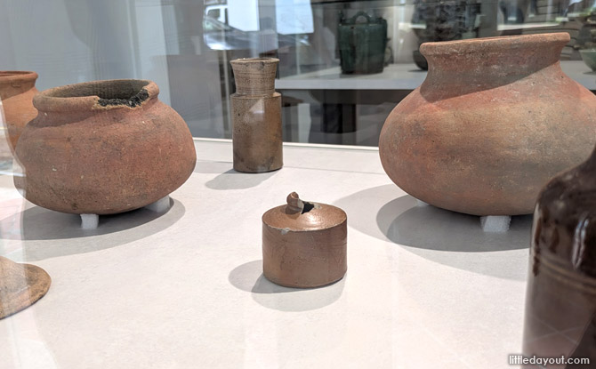 ArCH Square: Look Into Singapore’s Past Through Archaeology And Heritage 2 Uri vessels used to contain the placenta and umbilical cord after childbirth
