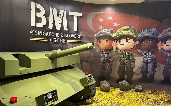 Hormat SAF! (SAF Uniform Photo Opp)