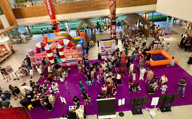 Carnival of Christmas Cheer