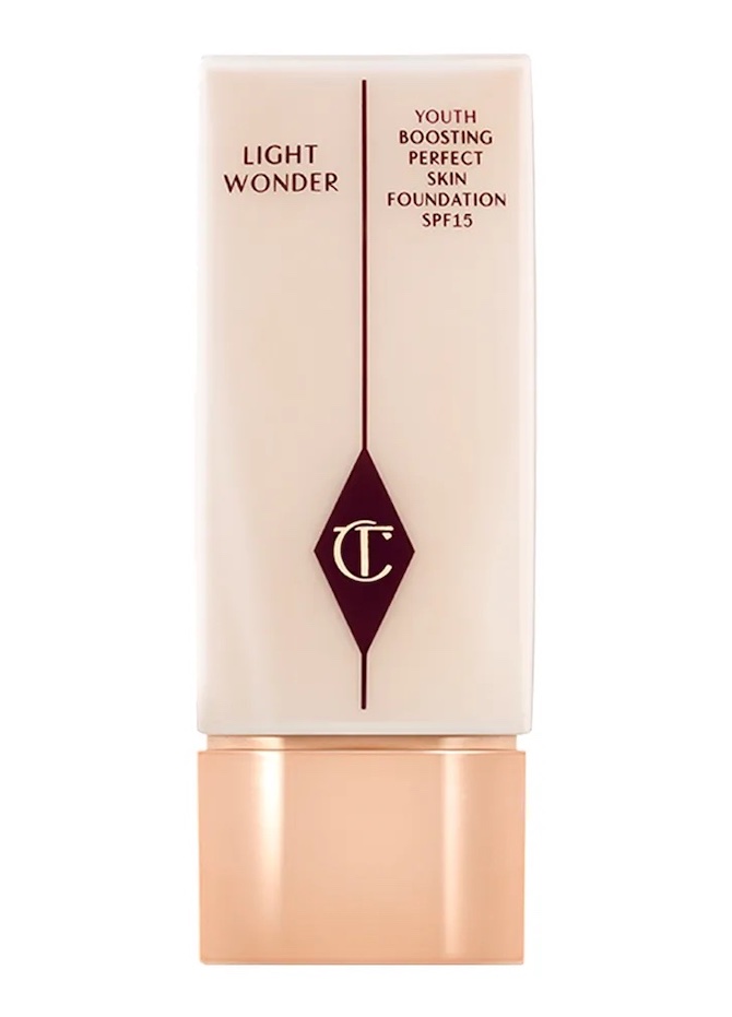 Charlotte Tilbury Light Wonder Foundation