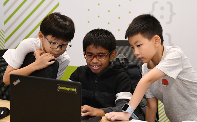21 Must-Know November & December Holiday Camps 2025 In Singapore 7 Coding lab YE