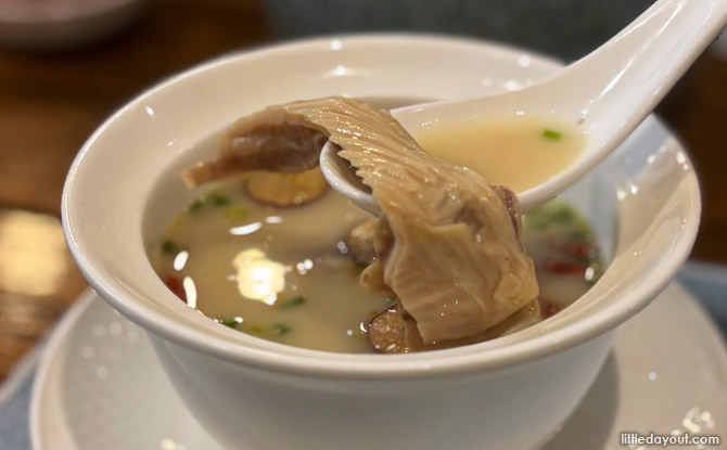 Restaurant Cougar Lee’s Chinese New Year Menu: Tradition Meets European Elegance 5 Pork Stomach Soup with Kampung Chicken