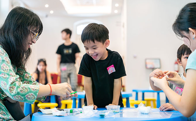 Community Voices at Peranakan Museum: An Emerald Tale