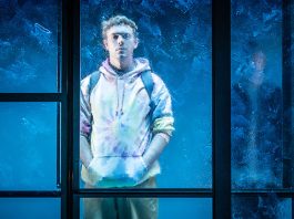 Dear Evan Hansen Musical Review