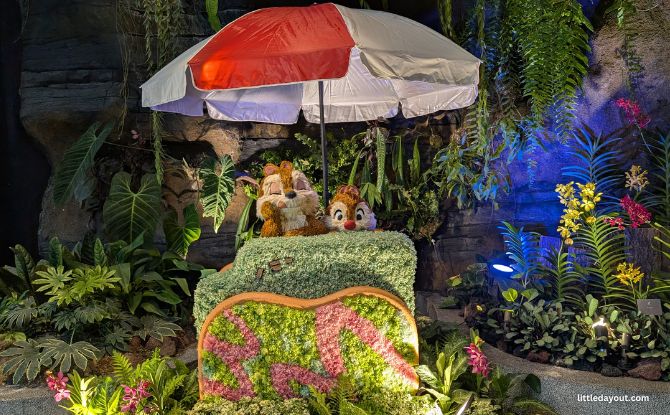 Disney Garden Of Wonder Returns To Floral Fantasy, Gardens By The Bay 9 Chip and Dale man a traditional ice cream cart