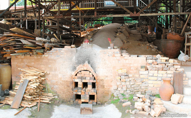 Thow Kwang Pottery Jungle Thow Kwang Pottery Jungle