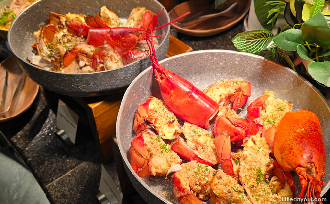 Lobster grill station with choice of Thermidor, Curry Butter or Truffle Cream