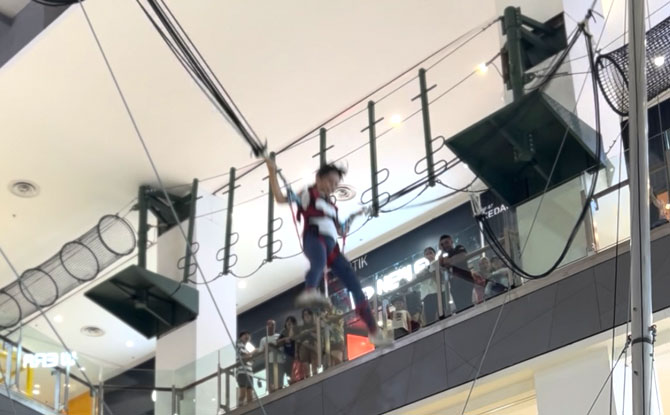 the Sling Shot