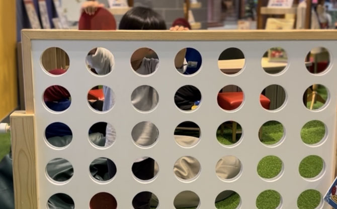giant connect 4