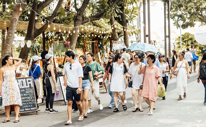Festive Market by Sunday Social