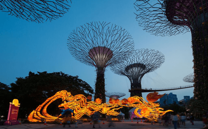 The longest lantern set at Gardens by the Bay Mid-Autumn Festival 2016