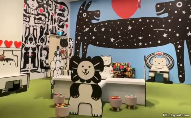 I WE THEM: Take a Seat with Animal and Human Friends