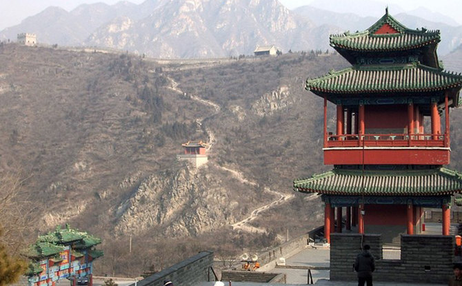 Great Wall of China Facts for Kids - Temple attraction