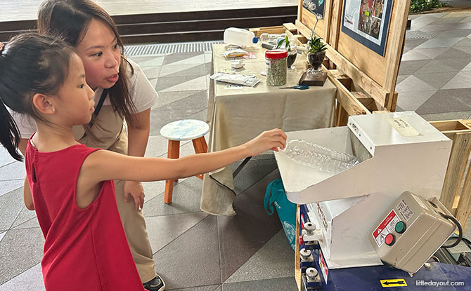 Interactive Eco-Booths & Stamp Rally At 5 HDB Malls In Woodlands From 13 to 29 March: Turn Trash To Treasure During The School Holidays 4 Shred & Build – Plastic Recycling for a Green Future