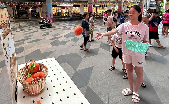 Huat’s In The Neigh-bourhood! Celebrate LNY The Huat Way At HDB Malls Near You From 31 Jan to 15 Feb 2 Take Home an Exclusive ‘Huat’s Inside?’ Plushie Blind Box