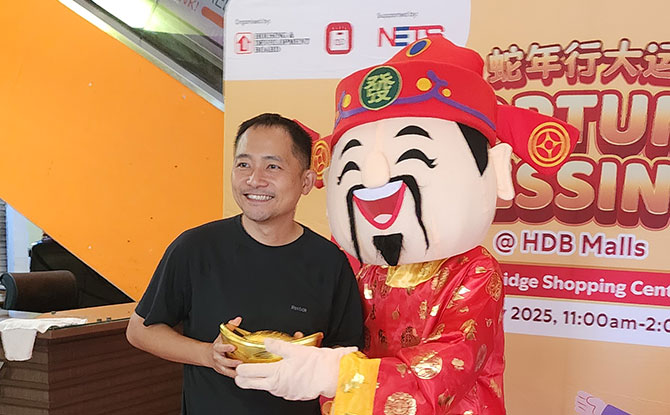 Huat’s In The Neigh-bourhood! Celebrate LNY The Huat Way At HDB Malls Near You From 31 Jan to 15 Feb 4 Shop and Win Big at Golden Gallop Lucky Draw