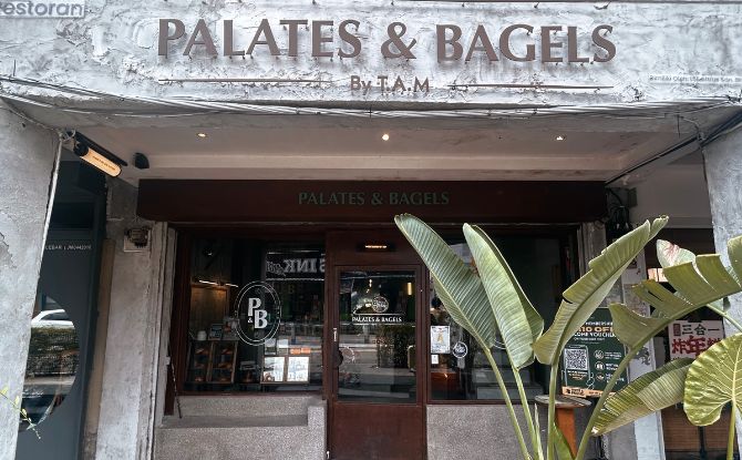 Where To Go Near CIQ Johor: Guide to JB’s Jalan Trus, Jalan Dhoby, Tan Hiok Nee Street & Cafes 8 JB CIQ Palates Bagels 4