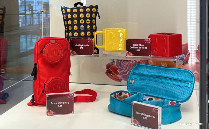 Celebrate Jewel Blooms With LEGO Botanicals: Showcase, Stamp Rally & School Holiday Promo 10 Exclusive LEGO Premiums
