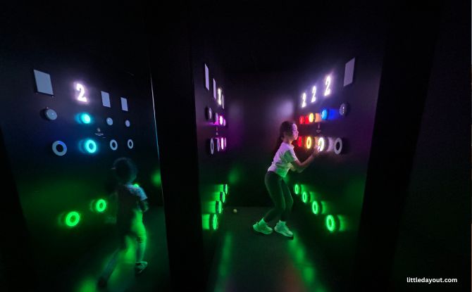 Indoor Kid-friendly Activities In Batam: Weatherproof Fun In Malls 7 Step into an immersive LED adventure featuring 8 themed rooms, each with its own interactive challenge.