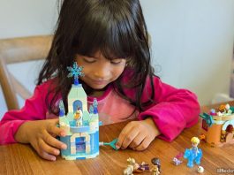 LEGO Disney 43278 Frozen Mini Arendelle Castle & Elsa's Ice Palace Review