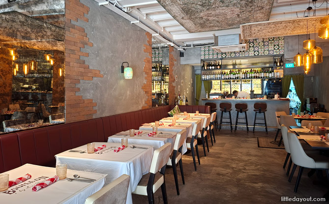 Les Ducs_01 Les Ducs On Ann Siang Hill: French Fusion Lunch With A Taste of Singapore