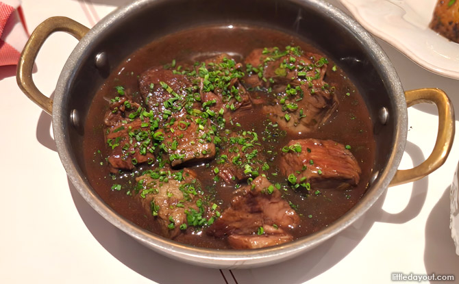 Les Ducs On Ann Siang Hill: French Fusion Lunch With A Taste of Singapore 6 Angus beef bourguignon with coquillettes