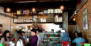 Listing-badoque-cafe-main-image