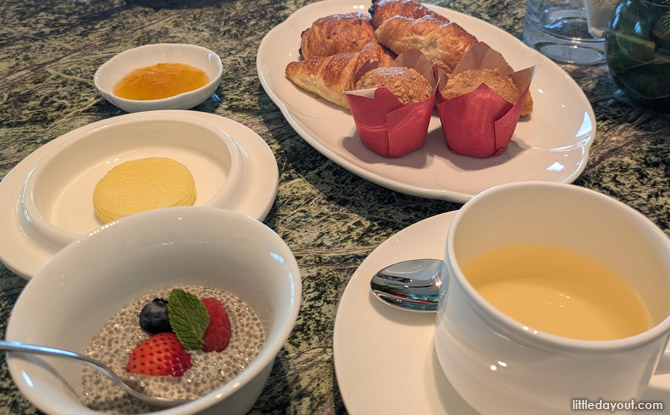 Mandai Rainforest Resort by Banyan Tree: Family Staycation Review 23 We loved the views facing the reservoir and enjoyed the breakfast offerings. Starters include pastries, fruits and chia seed pudding. We could also choose coffee, tea and juices.