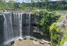 Mandai Wildlife West: Food, Restaurants & Playgrounds Mandai Wildlife West Waterfall