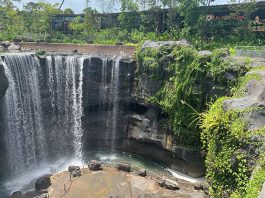Mandai Wildlife West Waterfall