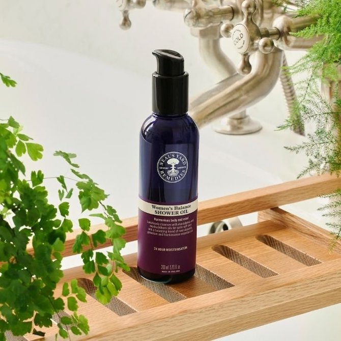 Neal’s Yard Remedies Women’s Balance Shower Oil