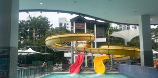 Pasir Ris Swimming Complex: Perfect For Slow Family Days
