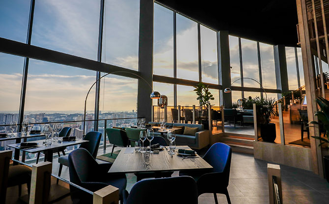 Dining With A View In Singapore: Restaurants With Stunning Vistas