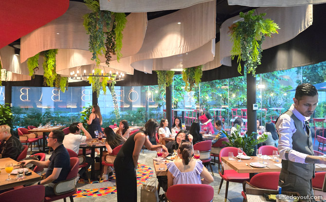 Sabòr: Spirited Sensuous Spanish Cuisine At CHIJMES Singapore 1 vibrant, energetic restaurant, filled with spirited and friendly staff, taking care of very happy and excited patrons.