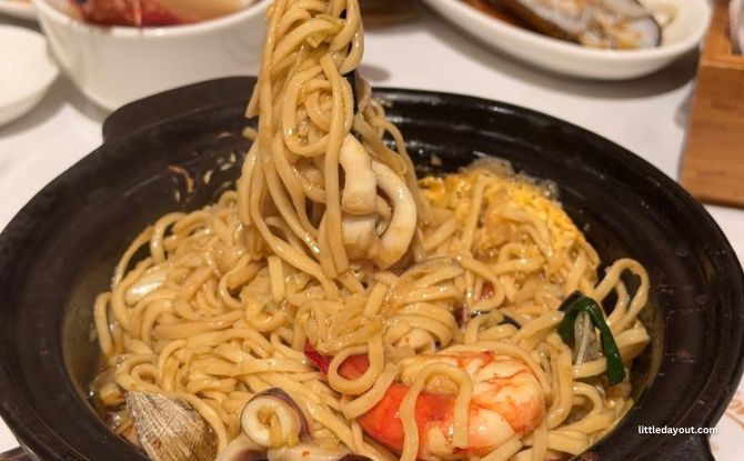 Seafood Paradise Review: New Outlet At Scotts Square 6 ee fu noodles