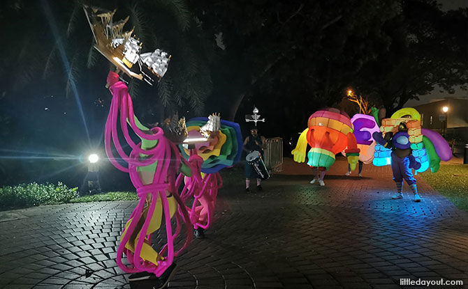 Roving Performances at Singapore Night Festival