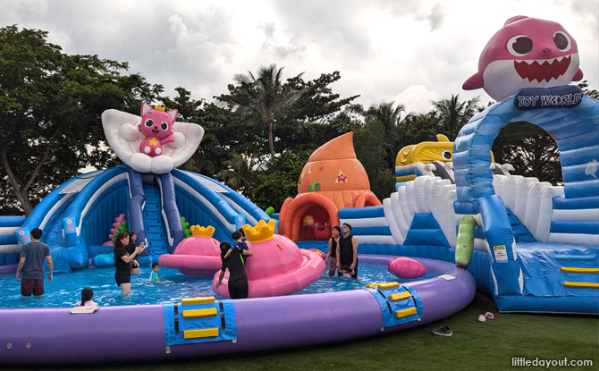 Pinkfong & Baby Shark Splash Wonder Water Park @ Sentosa - Water Play Meets Bouncy Castle Fun 2 Coral Thrill Oasis