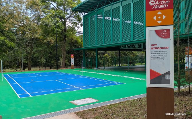 Sunset Way HDB Playground: Intergenerational Exercise & Sports Hub 6 Multi-purpose Court & Sheltered Basketball Court