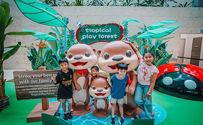 "Explore & Play" A Tropical Play Forest Playground & Otter-Themed Spots At Changi Airport "Explore & Play" A Tropical Play Forest Playground & Otter-Themed Spots At Changi Airport
