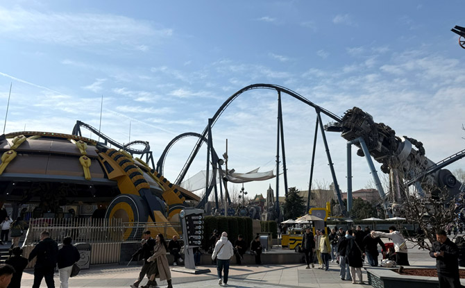 Universal Studios Beijing: Top Tips & Must-Knows Before Visiting 12 Decepticoaster
