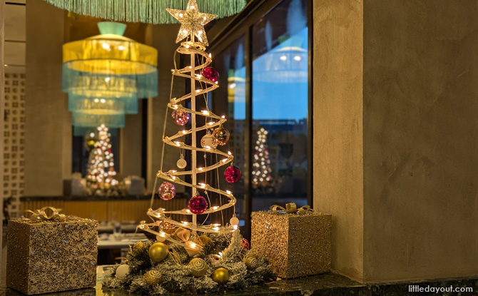 Visit Verandah Rooftop Rotisserie’s Magical Christmas Moments Feast