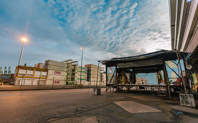 Wayang Spaceship Lands At Tanjong Pagar Distripark