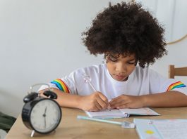 Bite-Sized Parenting: 9 Ways To Teach Kids To Manage Time
