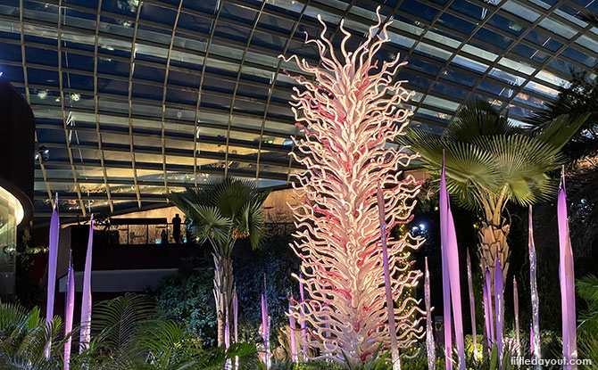 Must-See Exhibits At Dale Chihuly: Glass In Bloom At Gardens By The Bay 1 25 magnificent large-scale installations