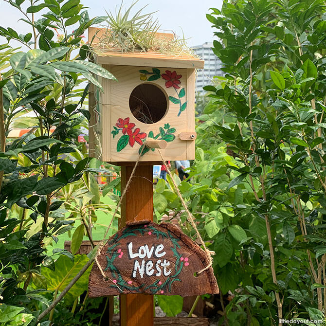 a04 bee hotels