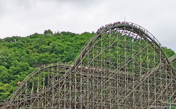 World’s steepest wooden roller coaster, T Express