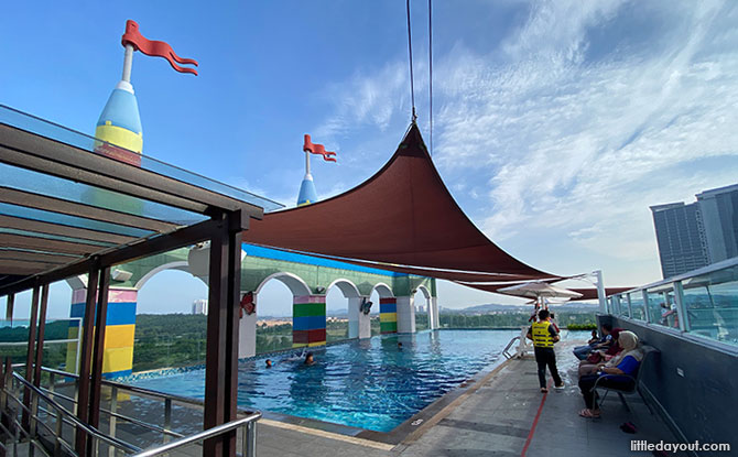 Swimming pool at LEGOLand Malaysia Hotel