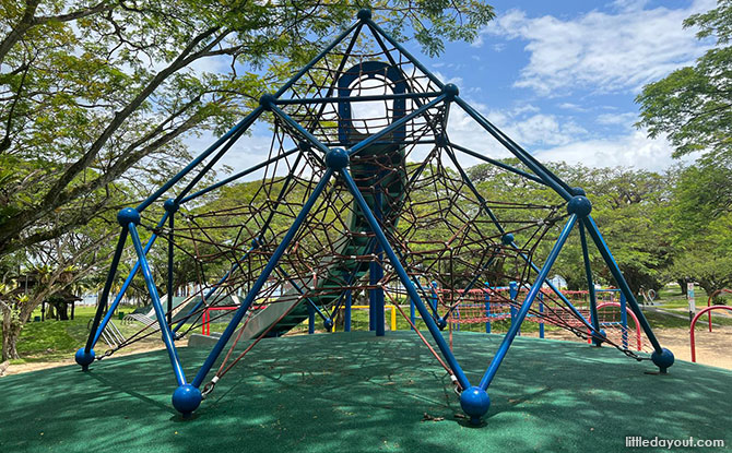 Pasir Ris Park Climbing Pyramid