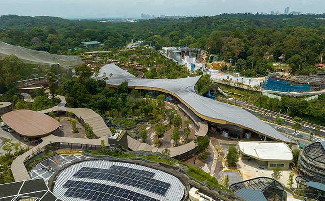 Bird Paradise's Entrance Plaza