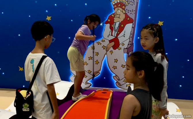 Starry Mini Golf